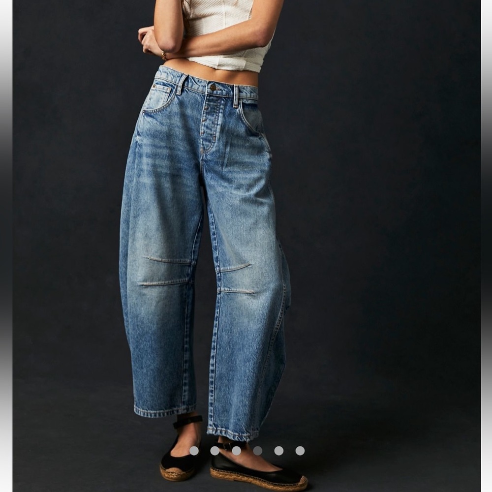 We The Free Good Luck Mid-Rise Barrel Jeans NWOT